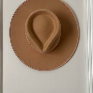 Stylish Tan Wide-Brim Hat